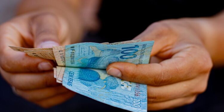Caixa libera pagamentos para NIS 6, 7, 8, 9 e 0 nesta semana — Descubra o valor!