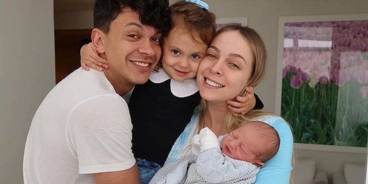 Cocielo e Tatá anunciam fim do casamento: Quem é o casal que movimentou a internet hoje?