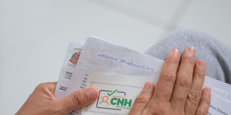 Governo libera curso gratuito para CNH para CPF com final 0, 1, 2, 3, 4, 5, 6, 7, 8 e 9