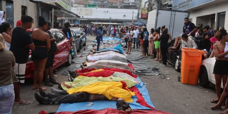 Megaoperação no RJ: De quem são os 60 corpos deixados na Praça São Lucas da Praça da Penha?
