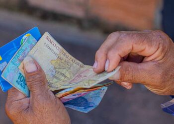 Atenção, idoso! Sua biometria pode SALVAR o pagamento da aposentadoria este mês