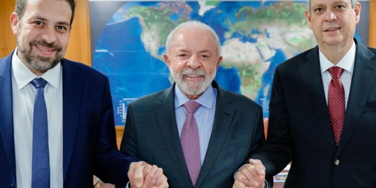 Guilherme Boulos: O novo ministro da Secretaria-Geral da Presidência de Lula; entenda sua trajetória política