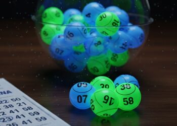 Bolas sorteios loterias Caixa