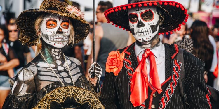 Dia dos Mortos: Maior festival do mundo acontece em SP – Veja a programação!