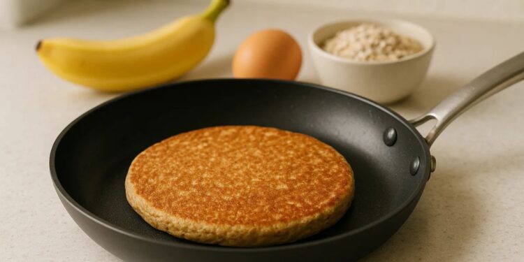 Uma frigideira com a receita de 3 ingredientes