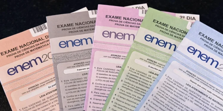Enem 2025: 3,5 milhões de estudantes fizeram a prova; descubra quando será a reaplicação