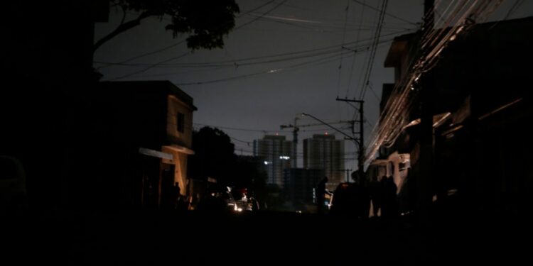 Imagem de um apagão antes da CEMIG ser acionada