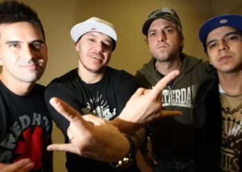 Banda Charlie Brown Jr, com os 4 integrantes