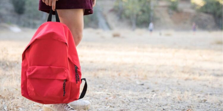 Uma das melhores mochilas par as voltas às aulas de 2026