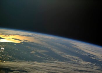 Onda de calor no verão vista de fora da Terra