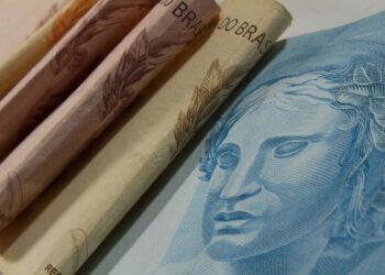 Notas de reais do benefício do PIS/PASEP