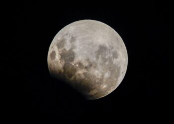Novo ciclo lunar trará mudanças inesperadas em dezembro de 2025