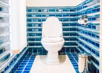 Privada em um banheiro inteligente