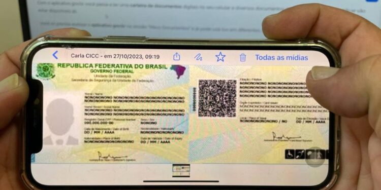 Imagem de um RG Digital no celular