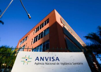 Anvisa manda alerta sobre o chocolate Laka e pede recolhimento após constatar falha