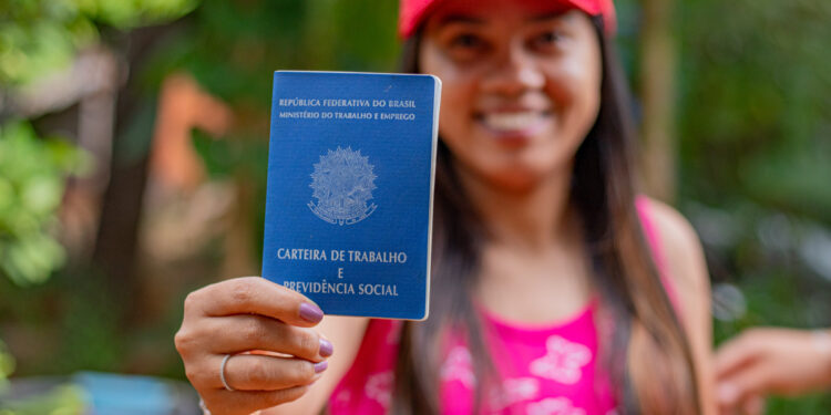 Governo autoriza e valor do seguro desemprego 2026 é atualizado