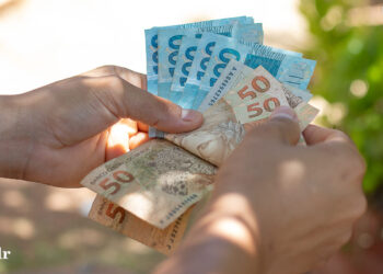 Reajuste do salário mínimo em 2026. (Imagem: Jeane de Oliveira/FDR)