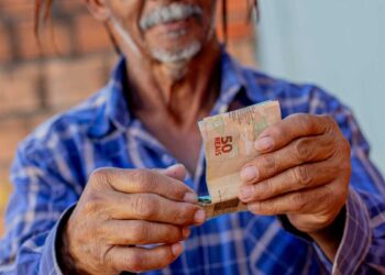 INSS 2026: aposentados e pensionistas podem pedir novo ressarcimento