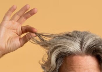 Cabelos brancos: um sinal de alerta do corpo contra o câncer? Veja o que dizem as pesquisas