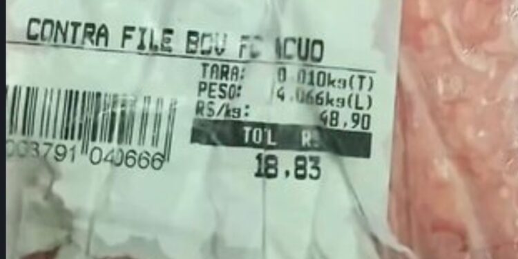 Contrafilé com etiqueta a R$ 18,83