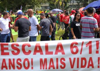 Foto: FABIO RODRIGUES-POZZEBOM/ AGÊNCIA BRASIL