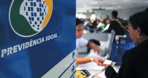 Informe de rendimento do INSS pode ser consultado na internet; acesse