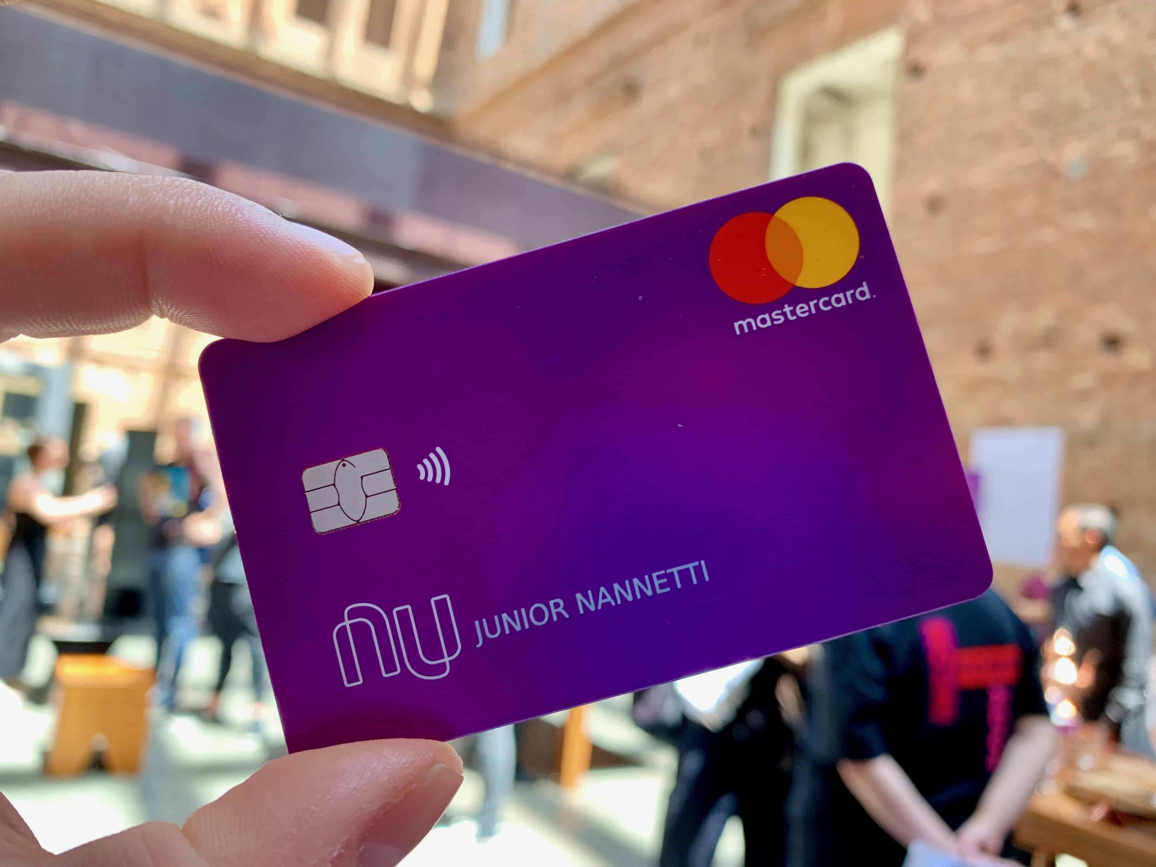 Antecipação de parcelas do cartão de crédito Nubank garantiram R$20 mi de economia aos clientes