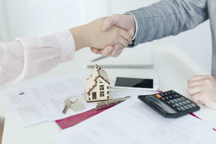 Empréstimo usando refinanciamento da casa própria já começou na Caixa Econômica