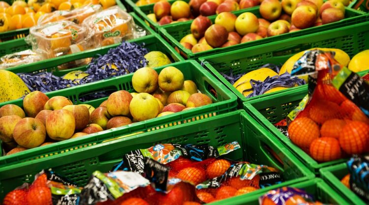 Lista de alimentos que vão diminuir valor durante o mês de novembro