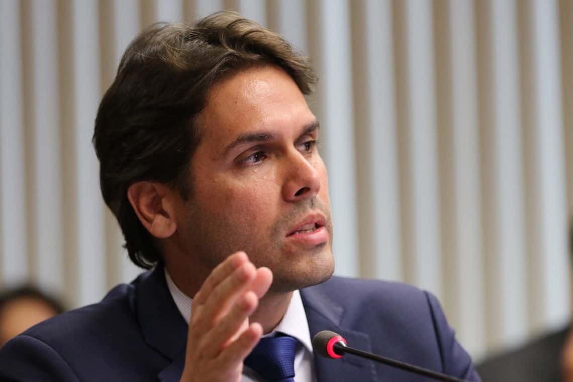 O presidente do Instituto Nacional do Seguro Social (INSS), Renato Vieira,  anuncia as medidas do governo federal relacionadas com a concessão de benefícios do Instituto Nacional do Seguro Social (INSS).