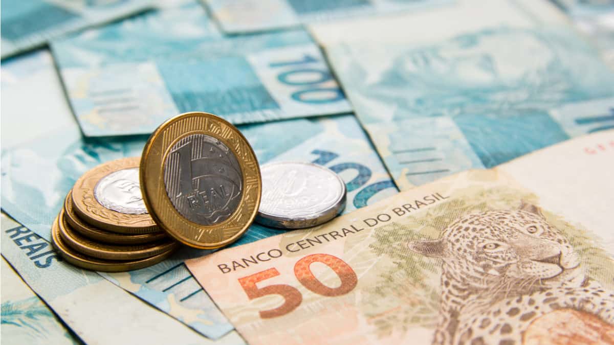 Salário mínimo 2021 ganha proposta de pagamento de R$1.088; o que mais pode mudar? (Imagem: Google)