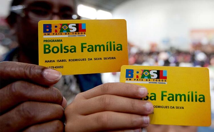 Bolsa Família: 4,9 mil municípios recebem recurso adicional