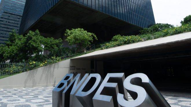 BNDES suspenderá dívidas de empresas por 6 meses; veja quem será beneficiado