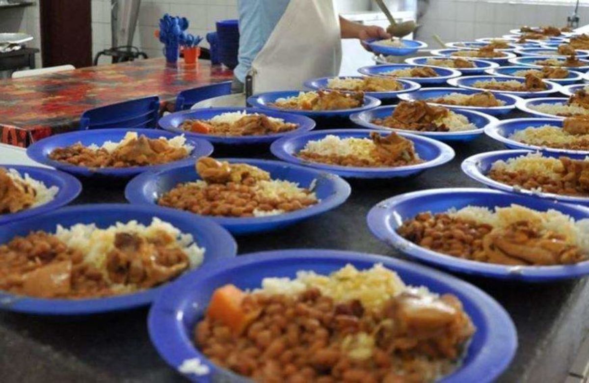 Pic Pay: aprenda a solicitar auxílio merenda no RJ e SP usando o ...