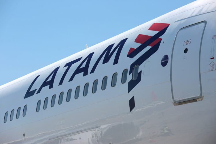 Black Friday LATAM Airlines: Passagem aérea por R$ 132 e hospedagens com até 40% de desconto