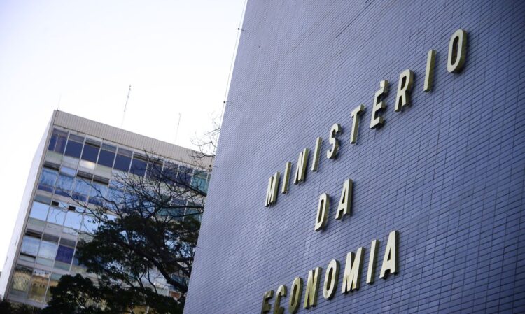 Governo publica decreto da nova plataforma de pagamentos ao Tesouro, o PagTesouro