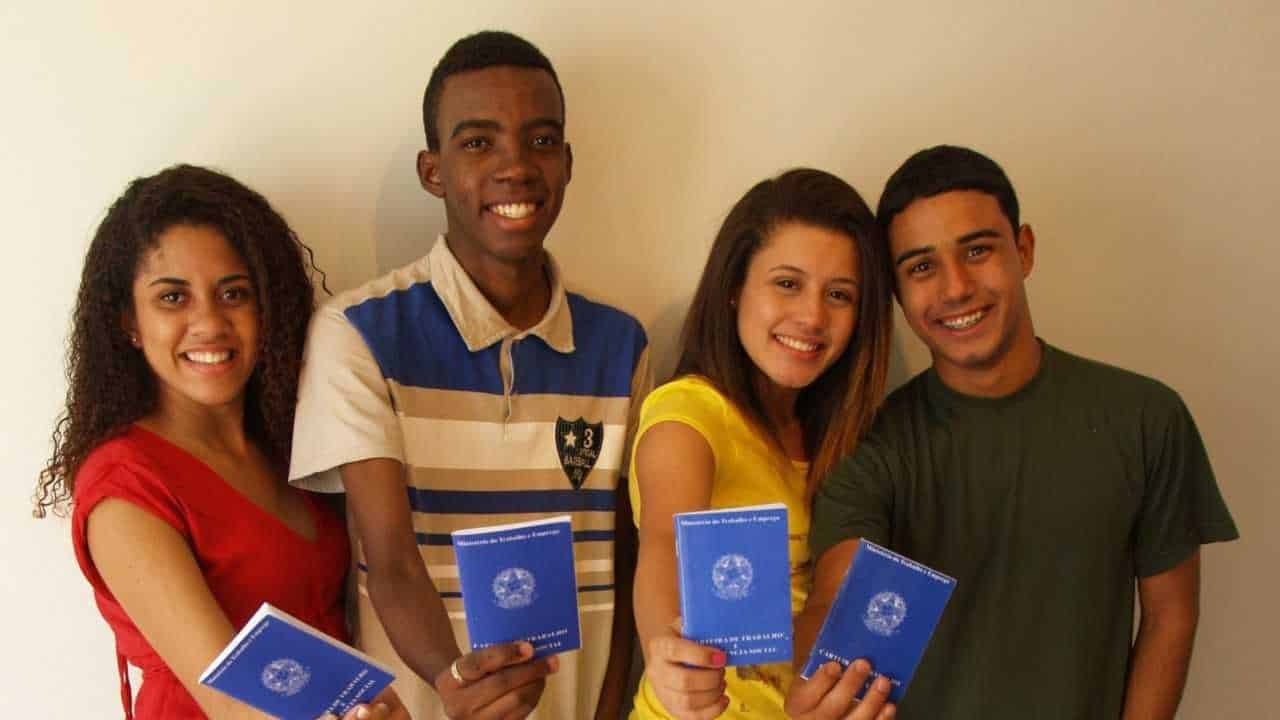 Jovem Aprendiz 2021 BV oferece vagas de emprego para jovens PRETOS e PARDOS (Imagem: reprodução Google)