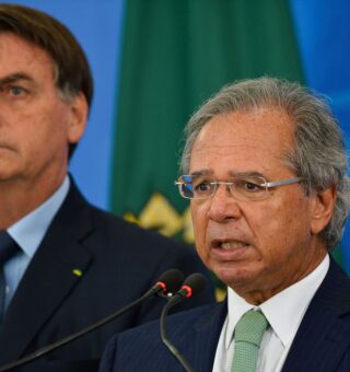 Guedes e Bolsonaro se mostram animados para criação de reforma tributária