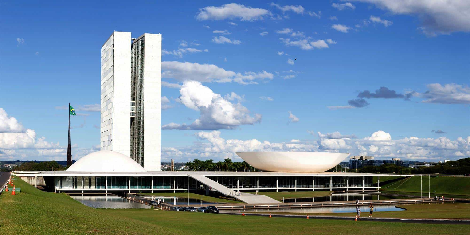 Estados e municípios tentam barrar redução de impostos para micro e pequenas empresas