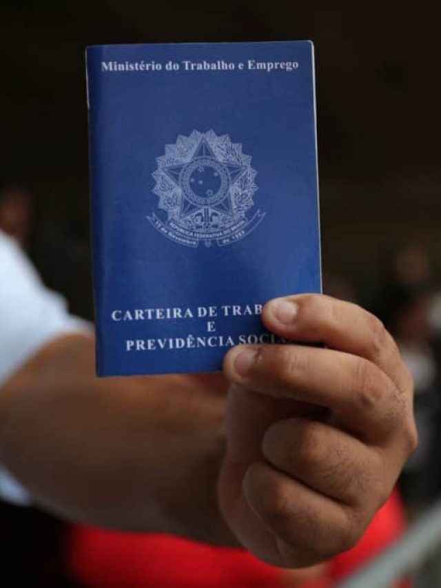 cropped-forbesmoney_carteira-de-trabalho_306020_Amanda-Perobelli_Reuters-1024x683-1.jpg