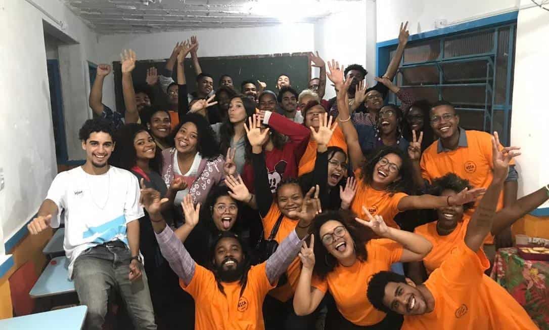 Cursinho pré vestibular no RJ pede doação de livros para projeto social Cursinho pré vestibular no RJ pede doação de livros para projeto social