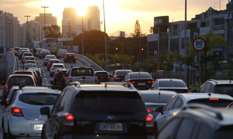 Antes e depois da nova lei de trânsito: Entenda como as mudanças afetam motoristas