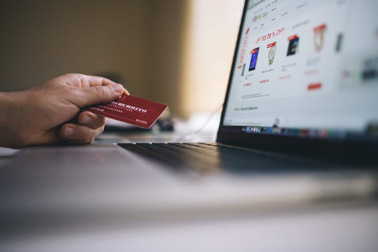 FecomercioSP afirma que a pandemia alterou os hábitos de consumo de 72% dos brasileiros