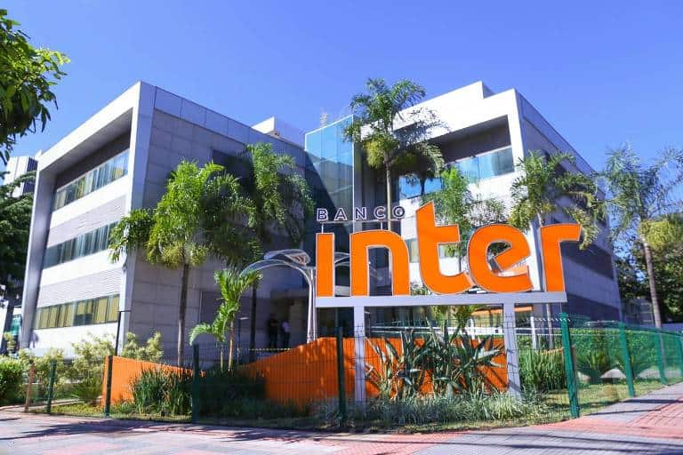 Banco Inter alcança marca de 10 milhões de clientes e traça novo recorde 