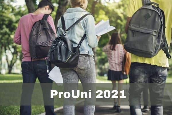 Prouni 2021 vai aceitar participantes do ENEM 2019 após mudança no calendário