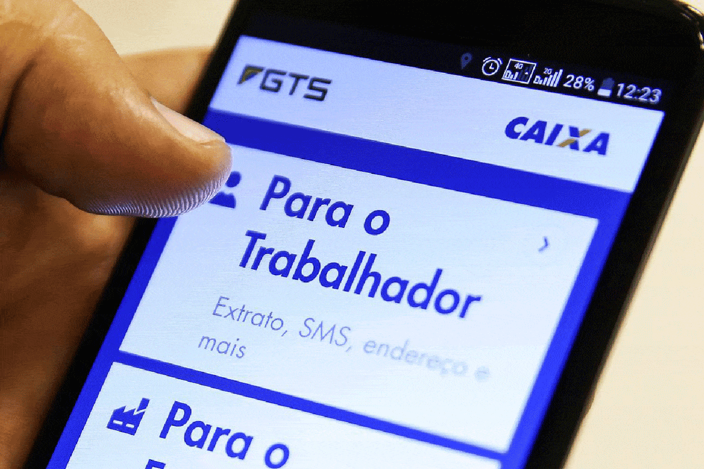 Saque aniversário do FGTS: Último dia para fazer inscrição no app e site da Caixa (Imagem: Marcelo Camargo/Agência Brasil)