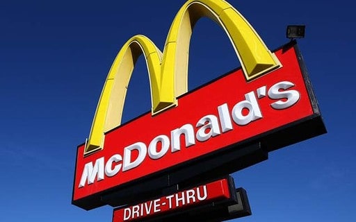 McDonald’s anuncia vagas de estágio com inscrições online e contratação imediata