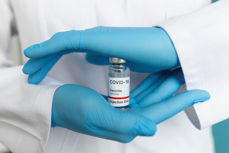 Receita Federal cria regra para facilitar entrada de vacinas do Covid-19 no Brasil