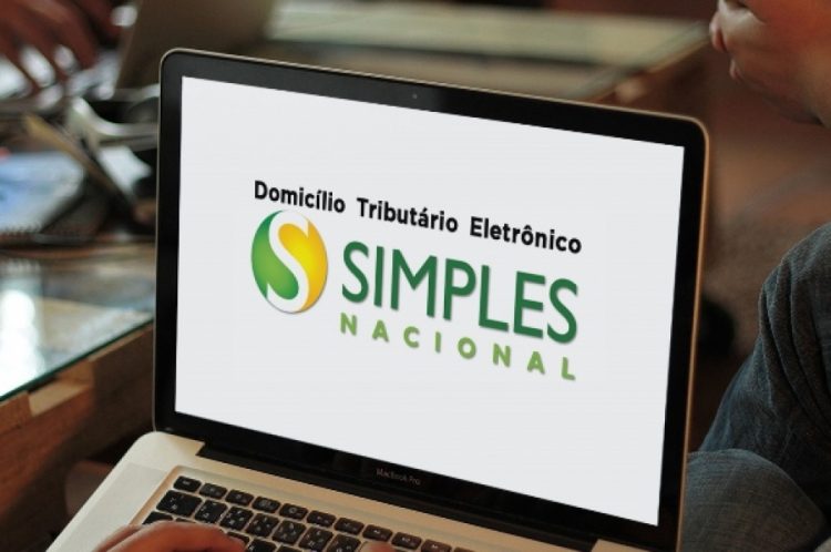 Últimos dias para micro e pequenas empresas aderirem ao Simples Nacional