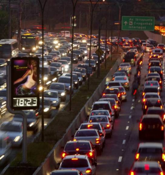 Maior valor de IPVA 2026 do Brasil surpreende ao custar o mesmo que uma casa própria